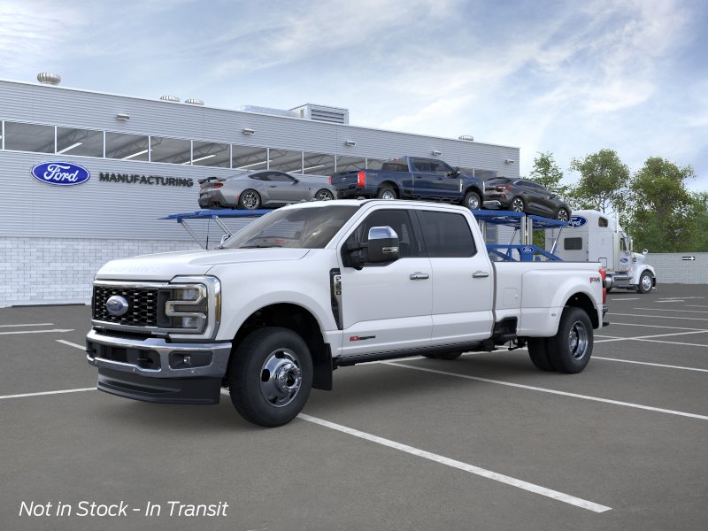 2026 Ford Super Duty F-350 DRW LARIAT