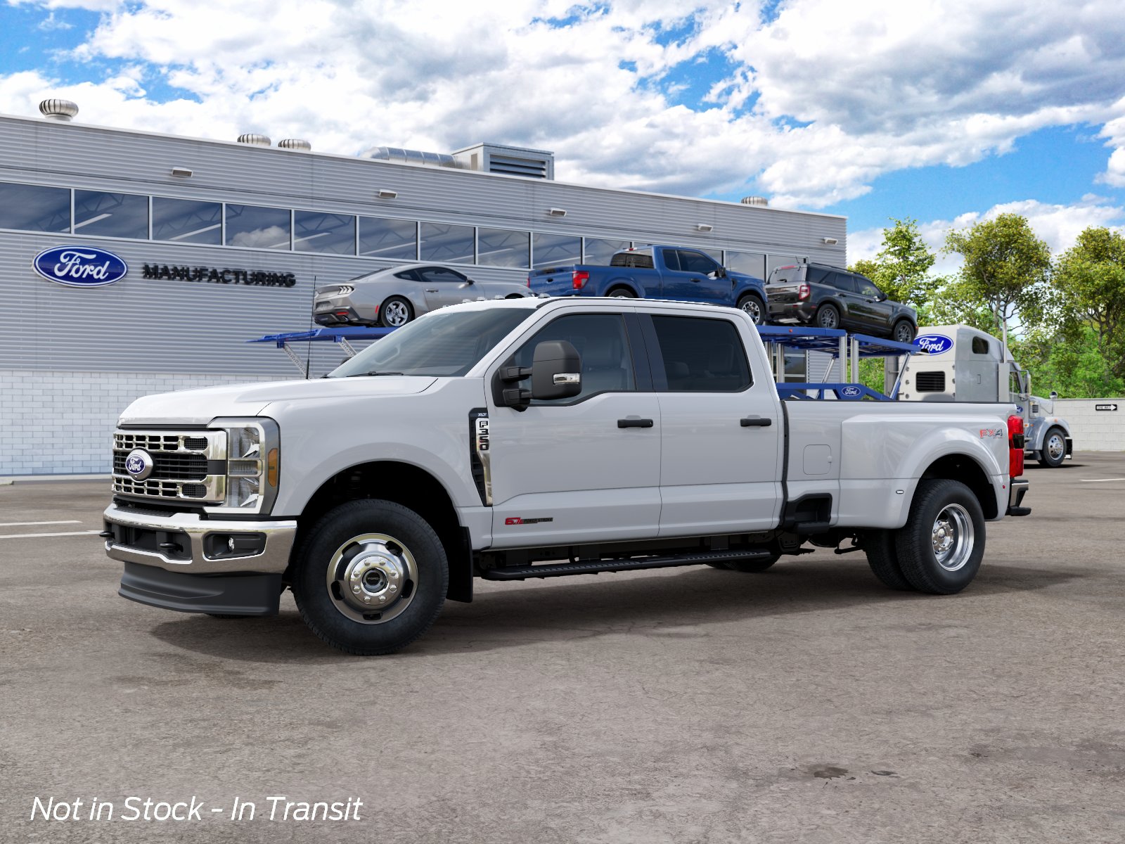 2027 Ford Super Duty F-350 DRW XLT