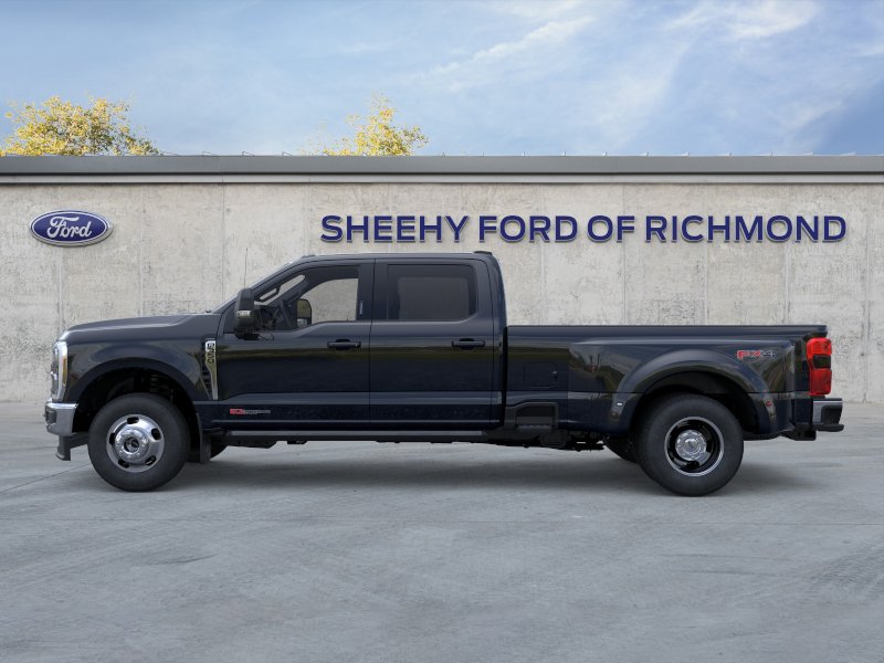 New 2026 Agate Black Metallic Ford F-350® Lariat® image 4