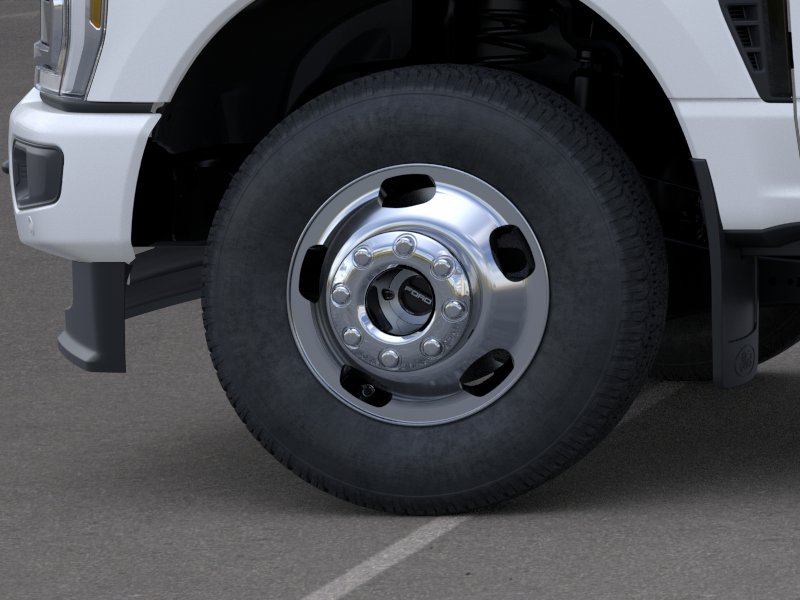 New 2026 Star White Metallic Tri-Coat Ford Platinum image 41