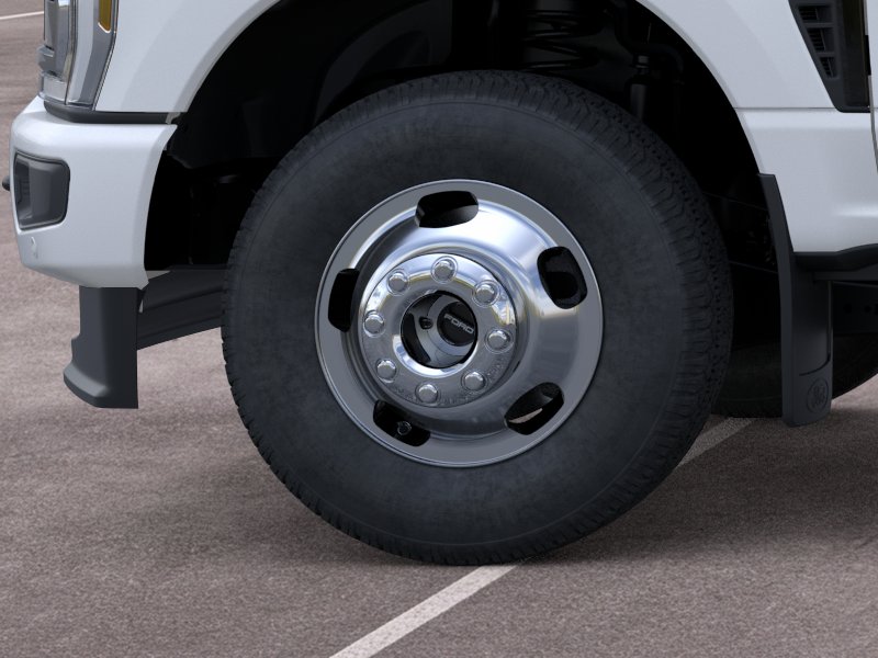 New 2026 Star White Metallic Tri-Coat Ford Platinum image 41