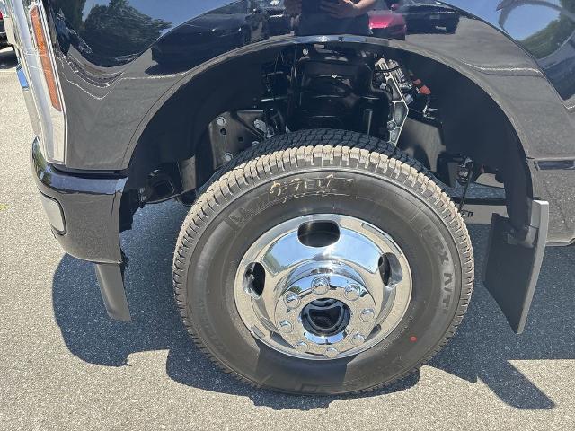 New 2026 Agate Black Metallic Ford F-350® Platinum® image 46