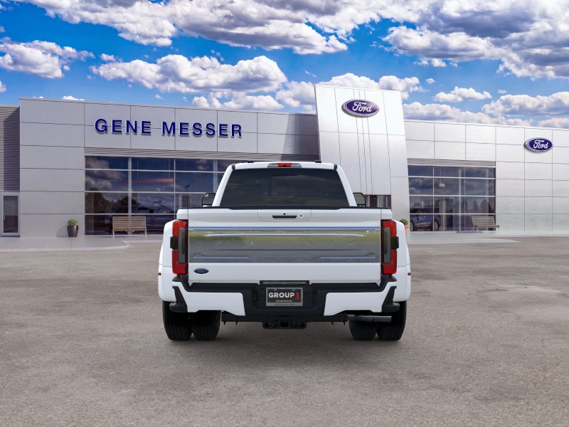 New 2026 Star White Metallic Tri-Coat Ford F-350® Platinum® image 25