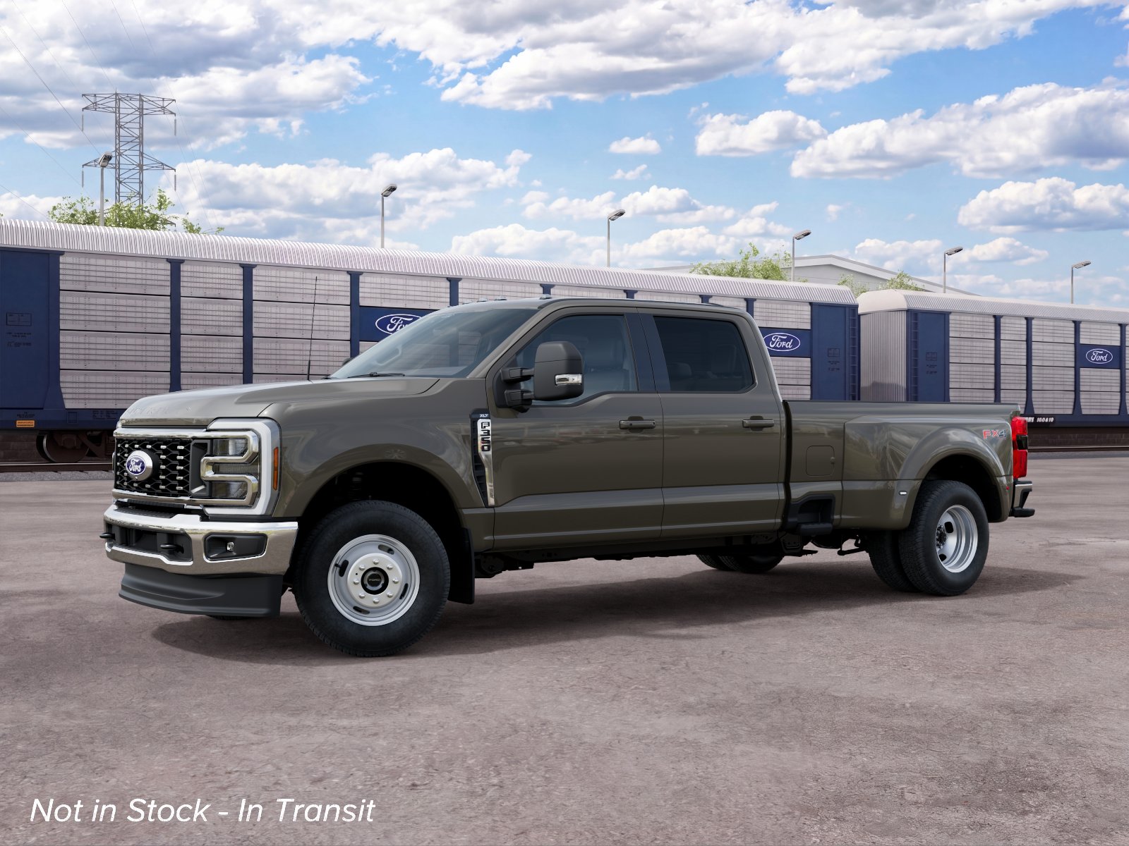 2027 Ford Super Duty F-350 DRW XLT