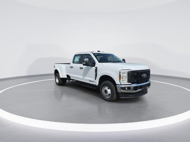 New 2026 Oxford White Ford F-350® XL image 35