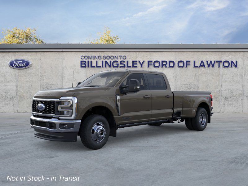2026 Ford Super Duty F-350 DRW LARIAT