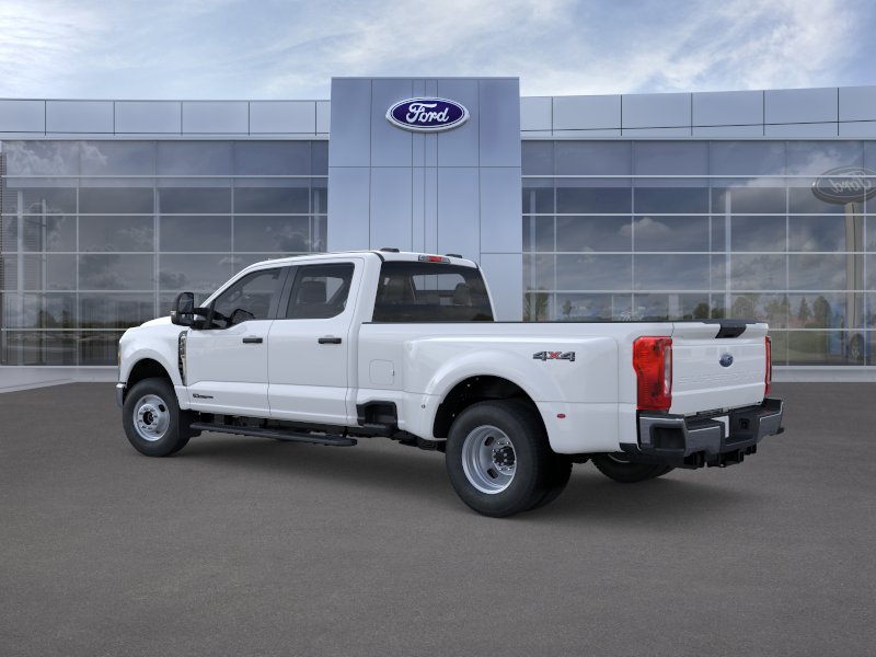 New 2026 Oxford White Ford F-350® XL image 38