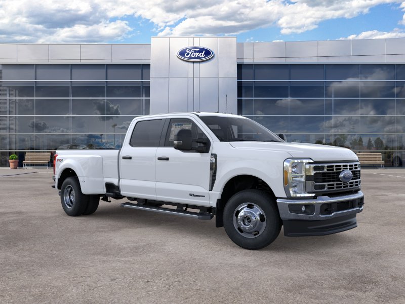 New 2026 Oxford White Ford F-350® XLT image 28