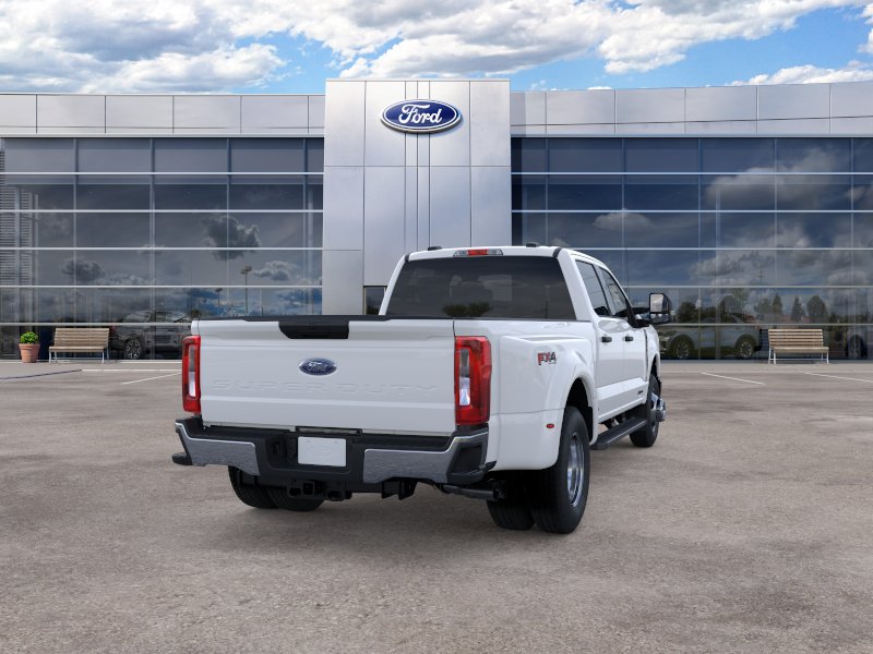 New 2026 Oxford White Ford F-350® XLT image 29