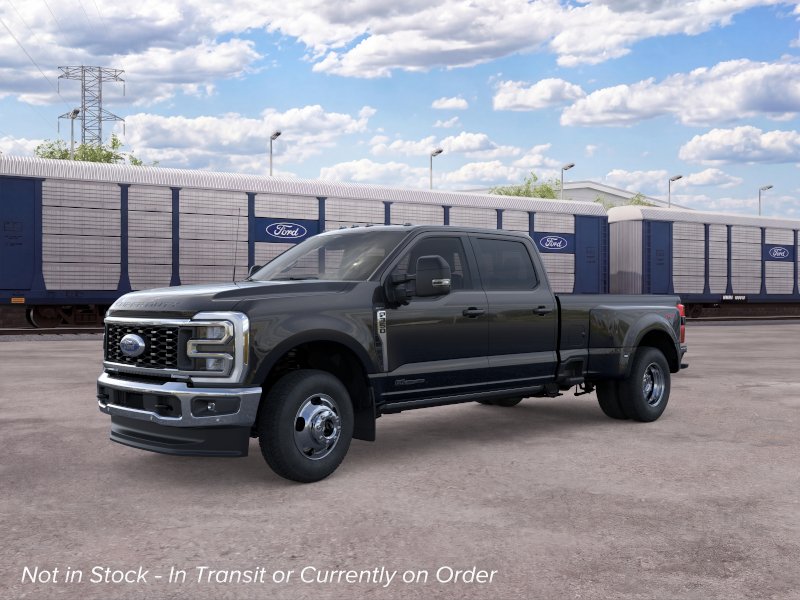 2026 Ford Super Duty F-350 DRW LARIAT