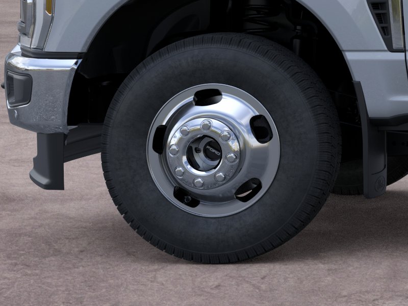 New 2026 Glacier Gray Metallic Tri-Coat Ford F-350 DRW Pickup XL image 41