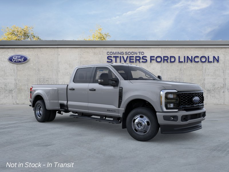 2026 Ford F-350 XL 4x4 Crew Cab 8' Box DRW's photo