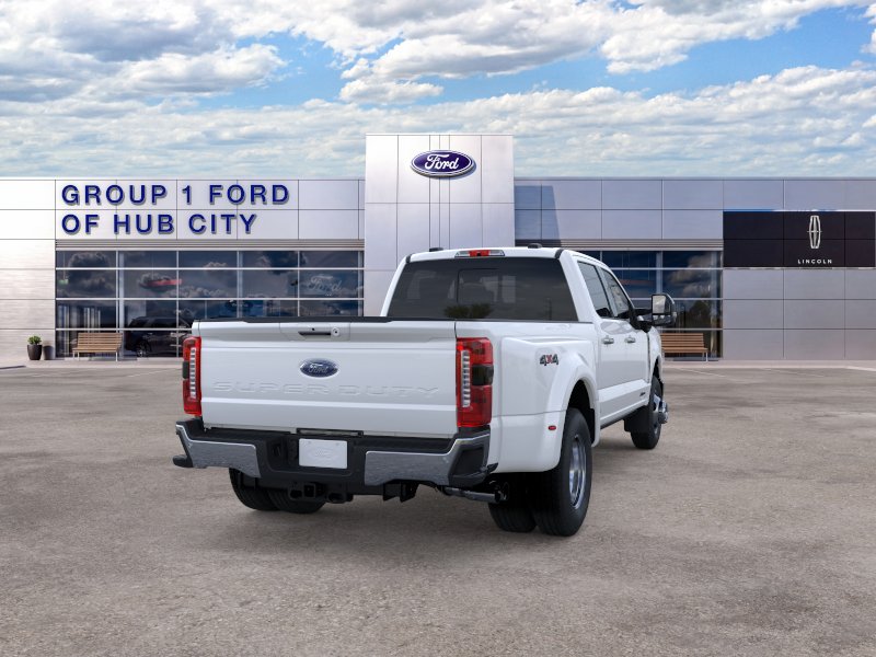 New 2026 Star White Metallic Tri-Coat Ford F-350® Lariat® image 30