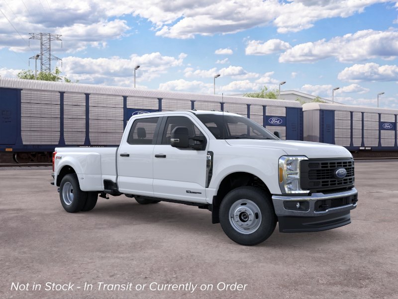  Ford Super Duty F-350 DRW
