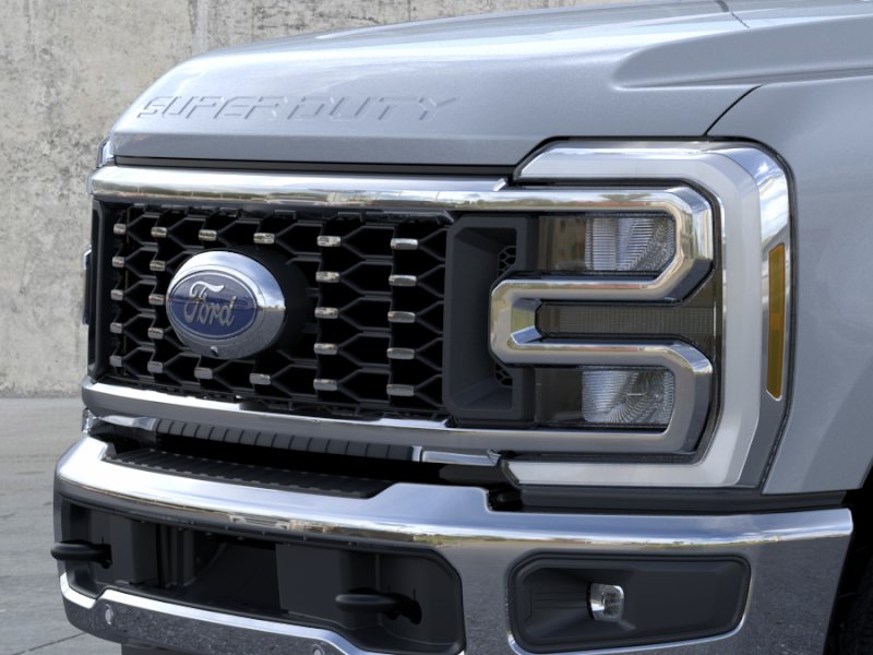 New 2026 Glacier Gray Metallic Tri-Coat Ford Lariat image 39