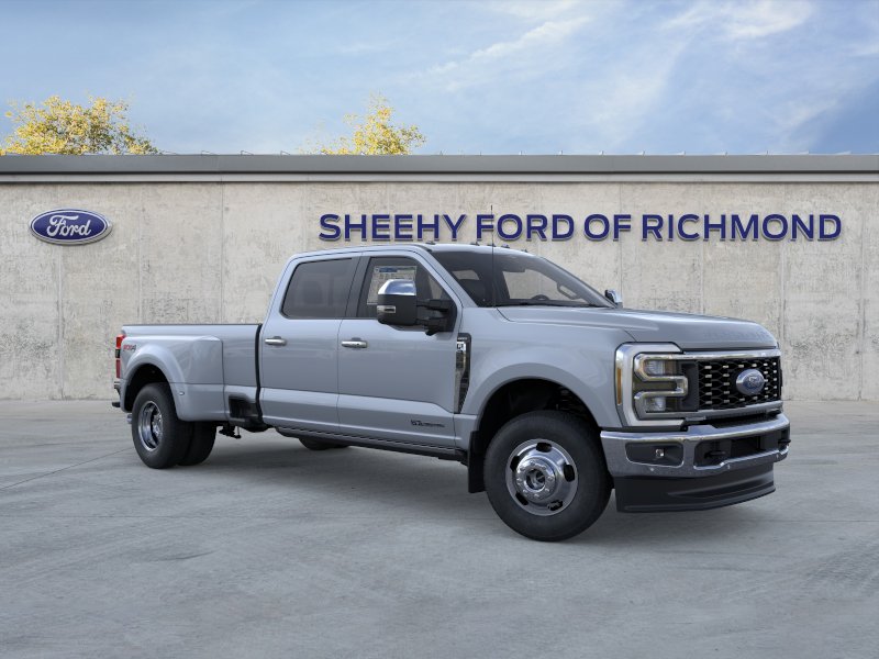 New 2026 Glacier Gray Metallic Tri-Coat Ford Lariat image 23