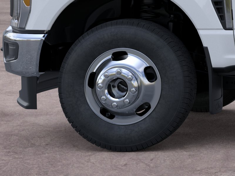 New 2026 Oxford White Ford F-350® XL image 19