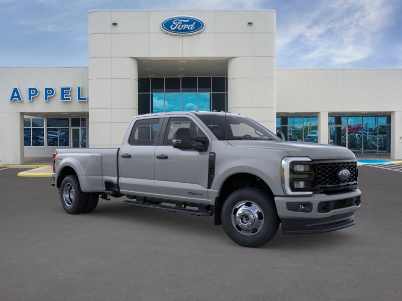 2026 Ford Super Duty F-350 DRW XL