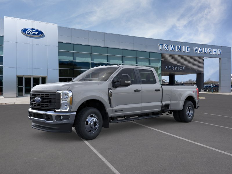 2026 Ford F-350 XL 4x4 Crew Cab 8' Box DRW's photo