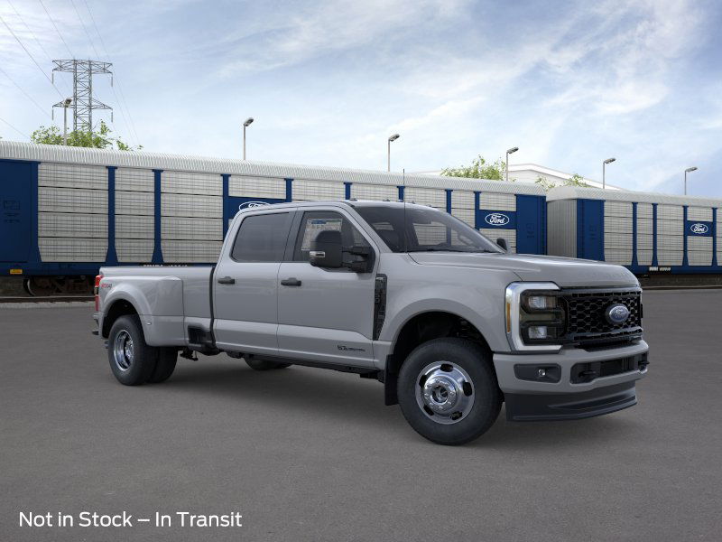 2026 Ford Super Duty F-350 DRW XL