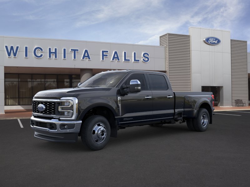2026 Ford Super Duty F-350 DRW LARIAT