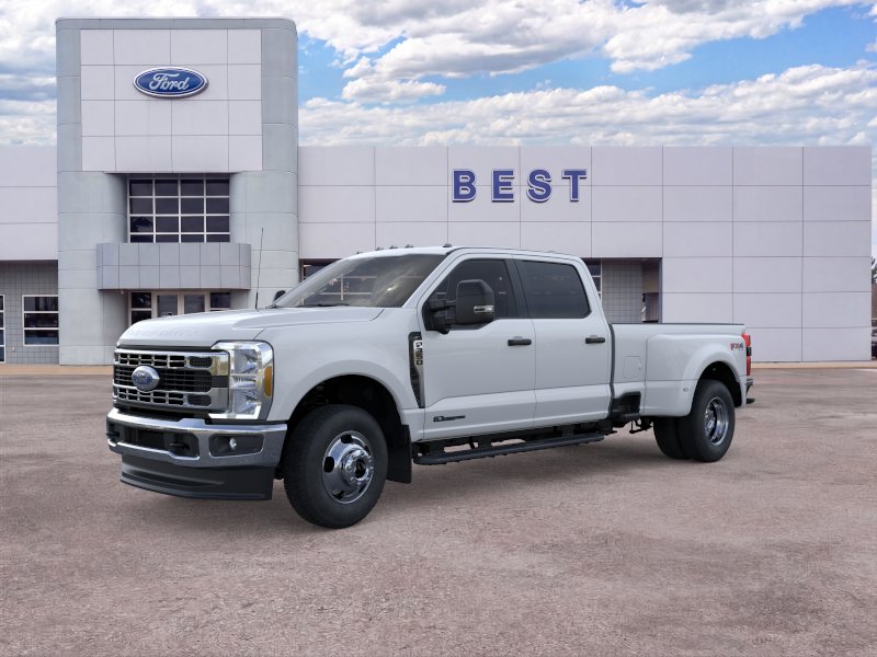 2026 Ford Super Duty F-350 DRW F-350® XLT