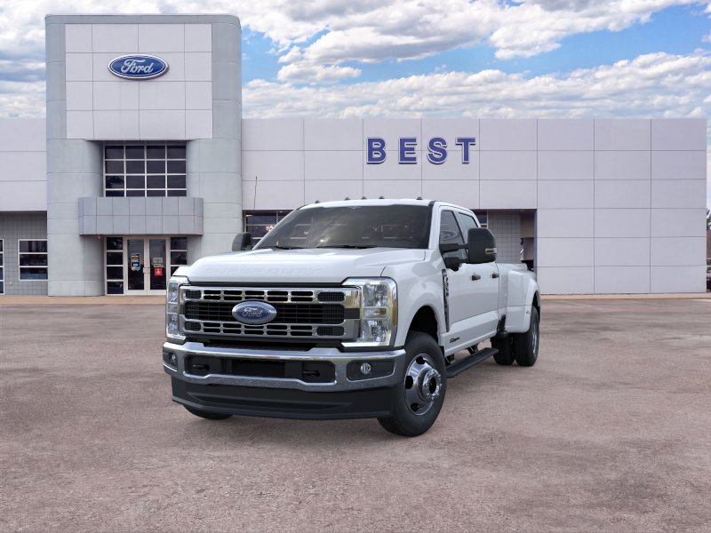 New 2026 Oxford White Ford F-350® XLT image 2