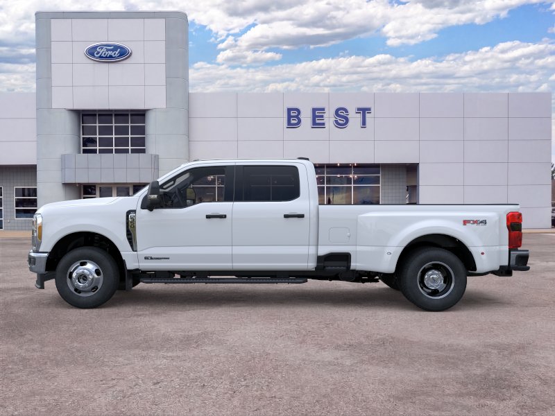 New 2026 Oxford White Ford F-350® XLT image 3