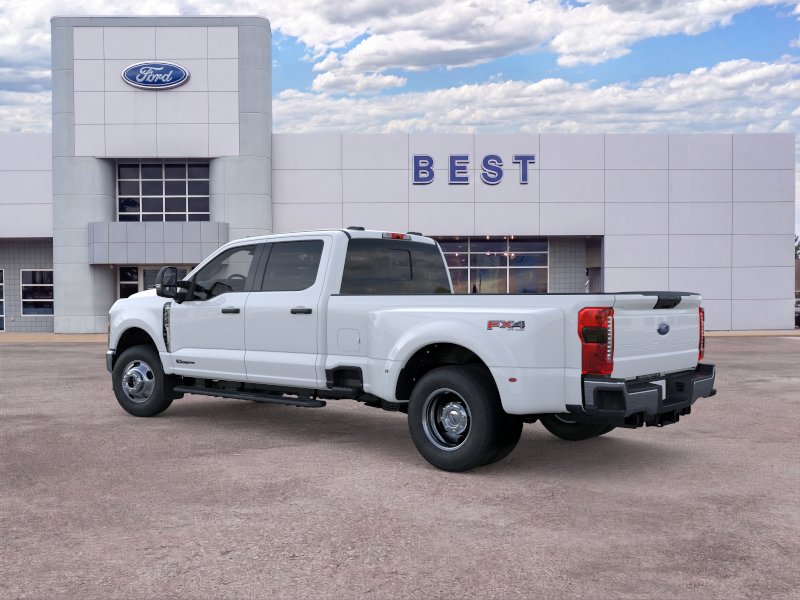 New 2026 Oxford White Ford F-350® XLT image 4
