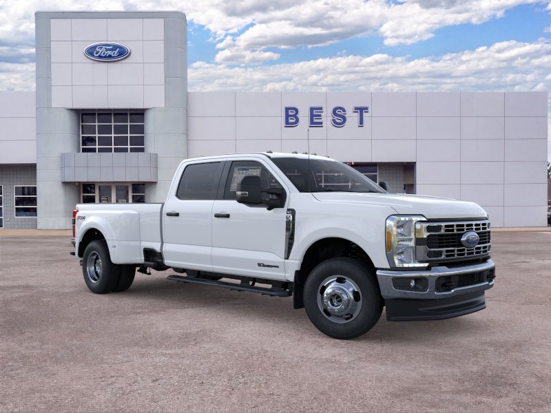 New 2026 Oxford White Ford F-350® XLT image 7