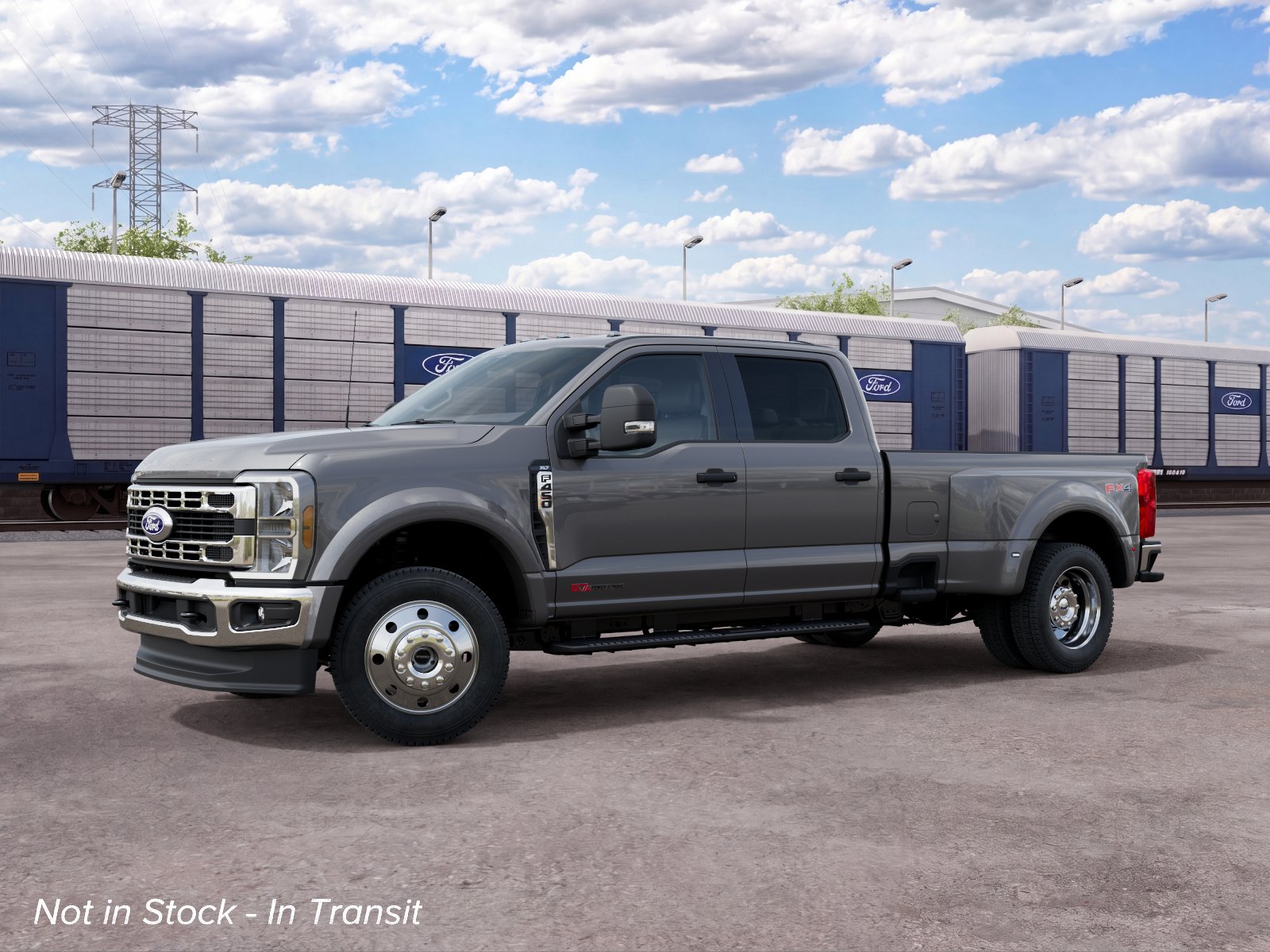 2027 Ford Super Duty F-450 DRW XLT
