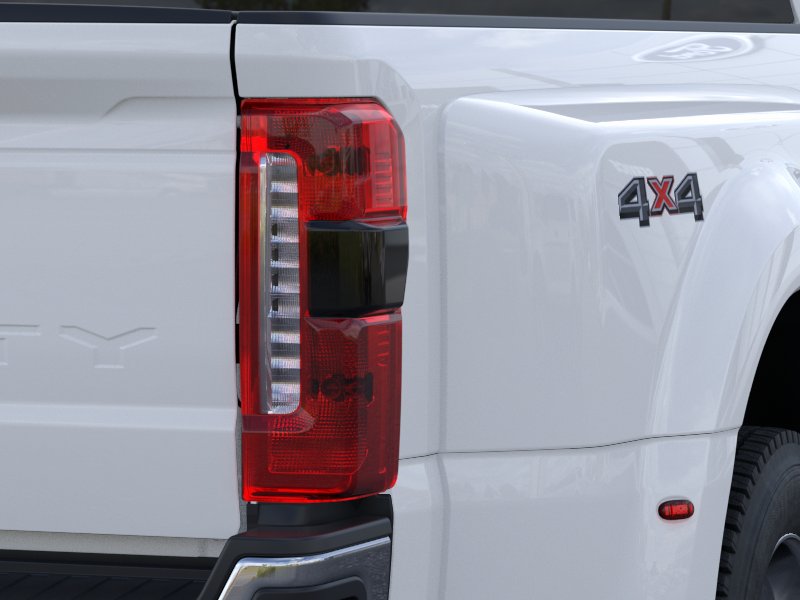 New 2026 Oxford White Ford XL image 58