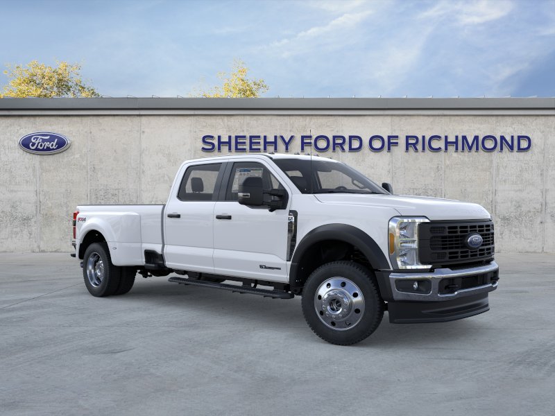 2026 Ford F-450 XL 4x4 Crew Cab 8' Box DRW's photo