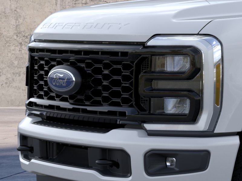 New 2026 Oxford White Ford XL image 39