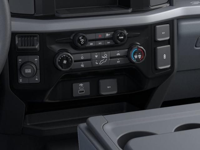 New 2026 Oxford White Ford XL image 37