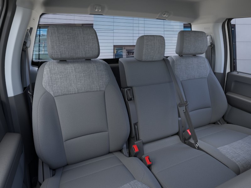 New 2026 Oxford White Ford XLT image 41