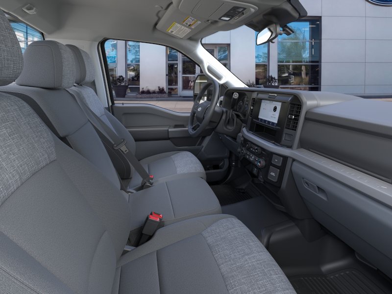 New 2026 Oxford White Ford XLT image 42