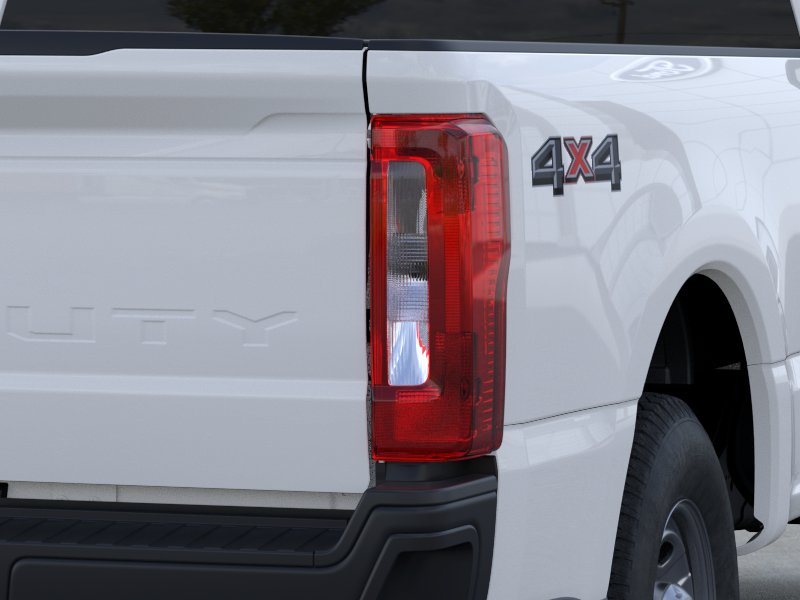 New 2026 Oxford White Ford XL image 43