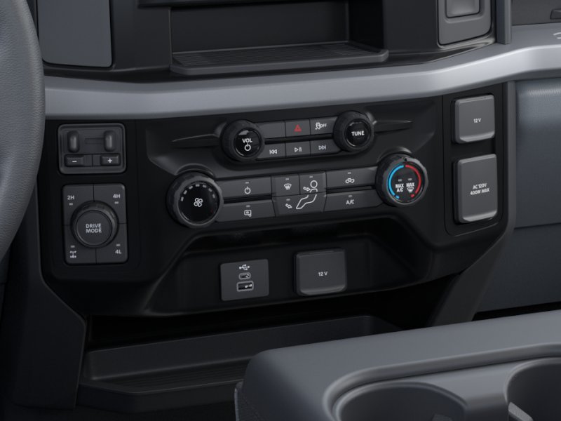 New 2026 Carbonized Gray Metallic Ford F-250® XLT image 37