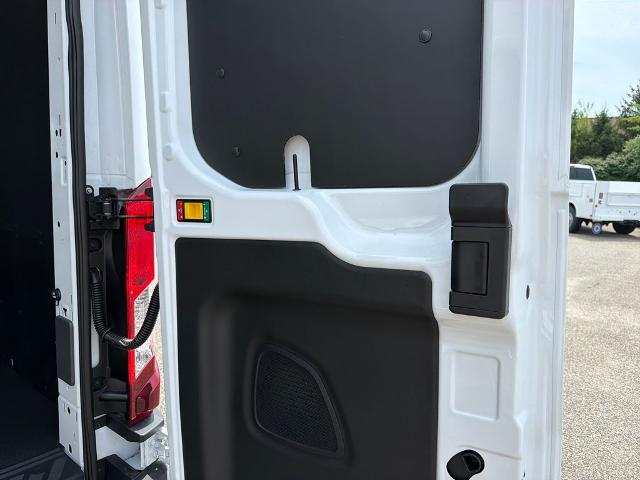 New 2026 Oxford White Ford Cargo Van image 44