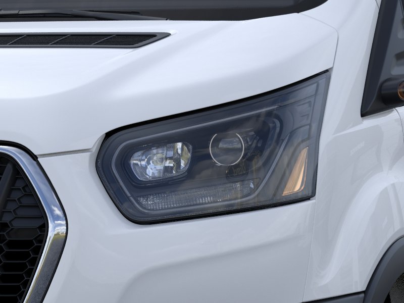 New 2026 Oxford White Ford Base image 51