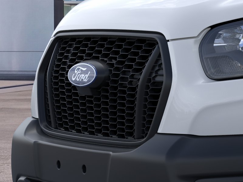 New 2026 Oxford White Ford Base image 46