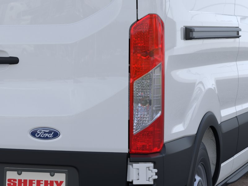 New 2026 Oxford White Ford Base image 50