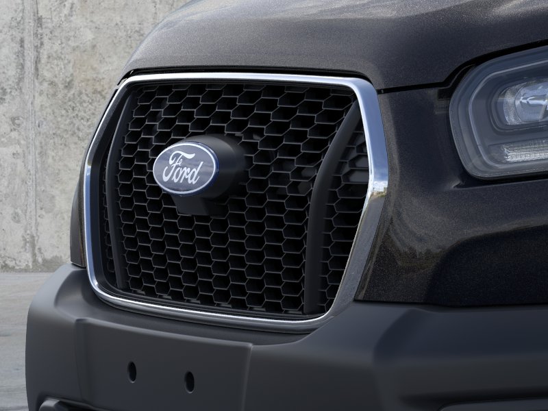 New 2026 Agate Black Metallic Ford Base image 27