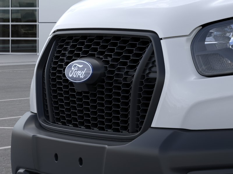 New 2026 Oxford White Ford Cargo Van image 38
