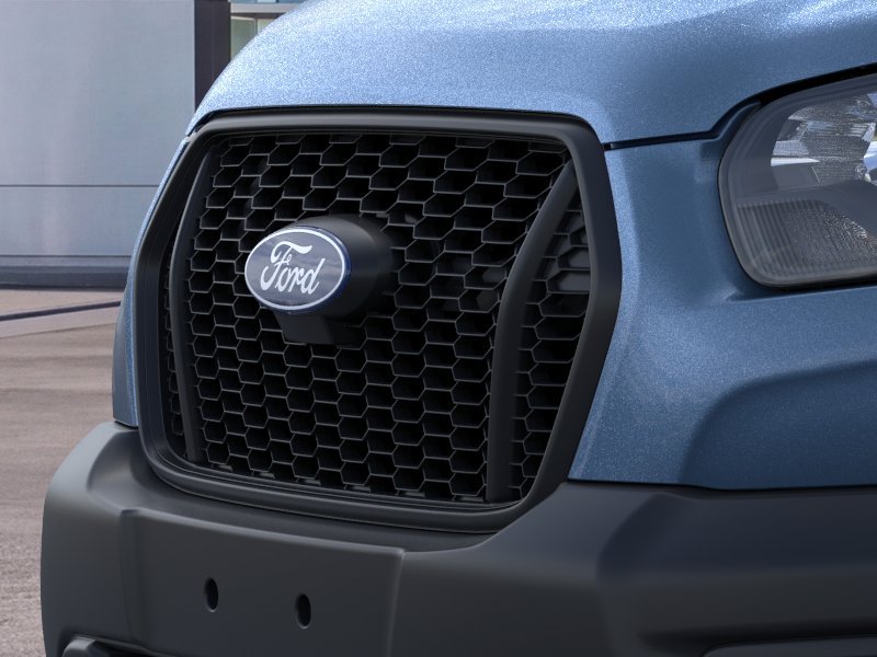 New 2026 Blue Metallic Ford Base image 48