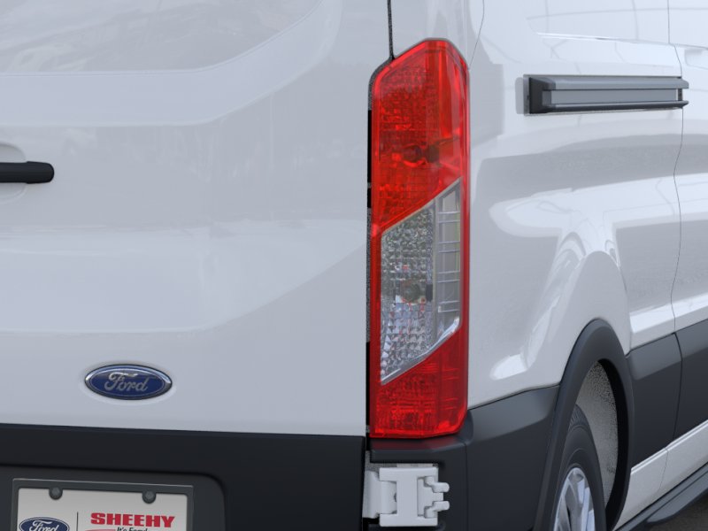 New 2025 Oxford White Ford Base image 53
