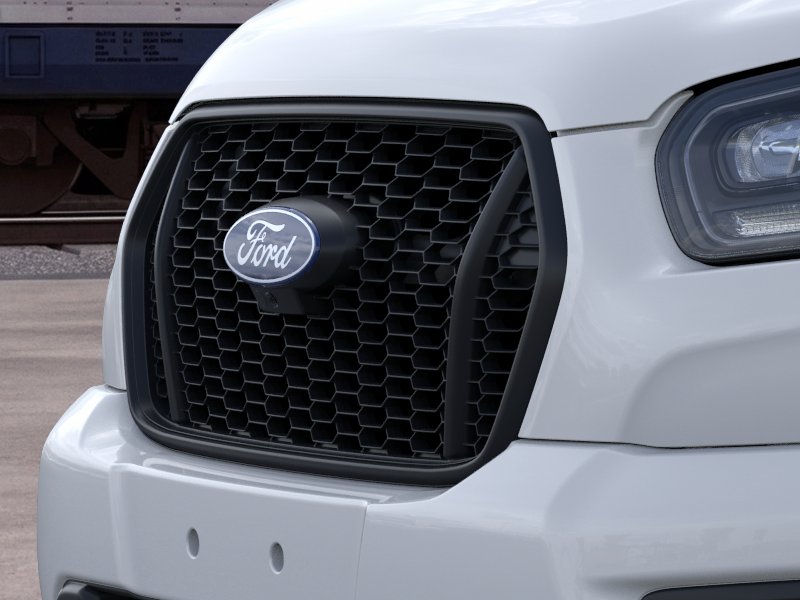 New 2026 Oxford White Ford Cargo Van image 38