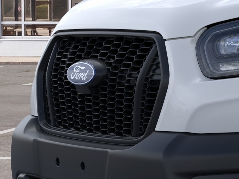 New 2026 Oxford White Ford Cargo Van image 38