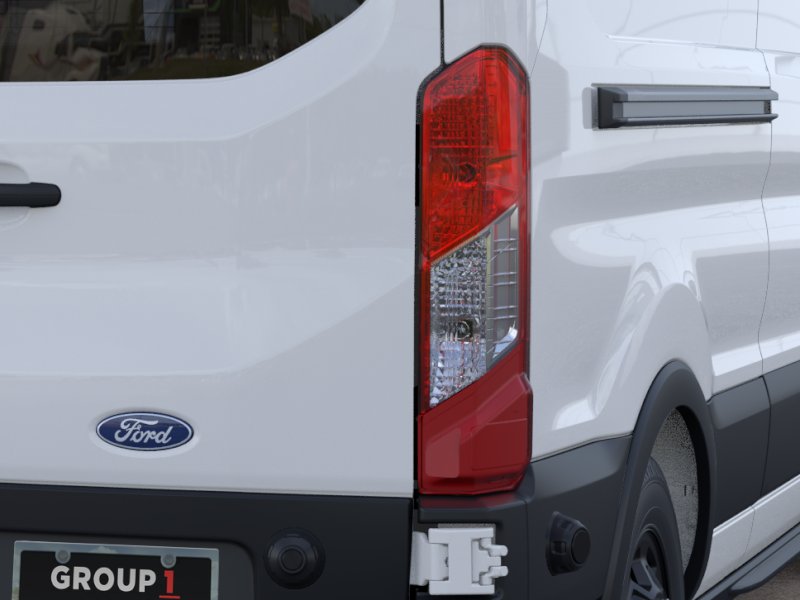 New 2026 Oxford White Ford Cargo Van image 42